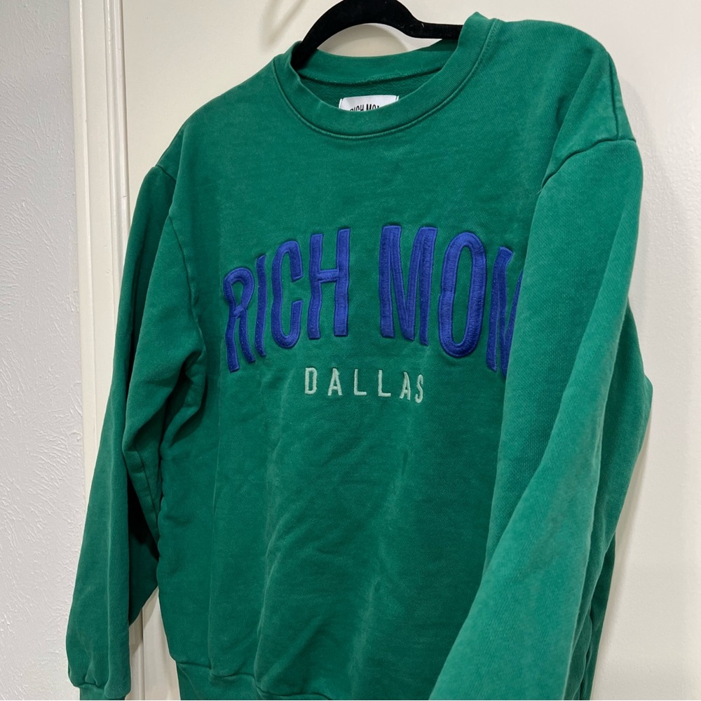 Tinx Rich Mom Dallas Sweatshirt - Picture 6 of 7
